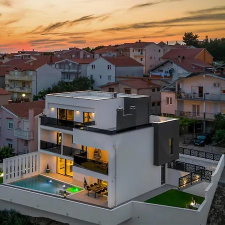 Lovely In With Sauna Zadar